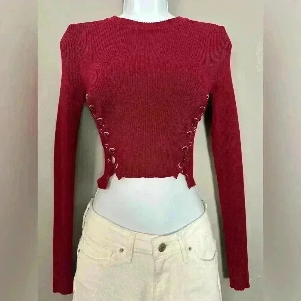 Forever 21 Women's Berry Cropped Top Sweater (482)